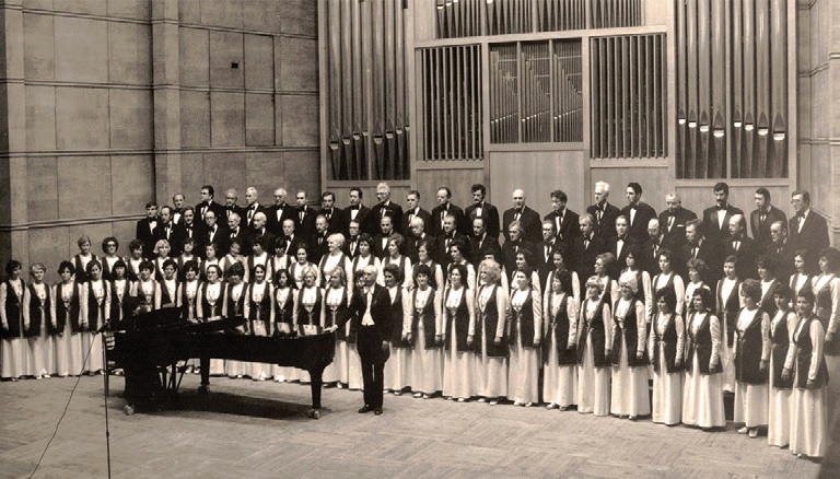 Хорът на медиците Родина