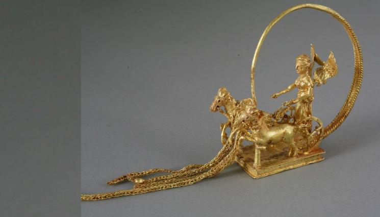 d - ОТКРИТИ В СИНЕМОРЕЦ: Показват бижутата на знатна тракийка (СНИМКИ)