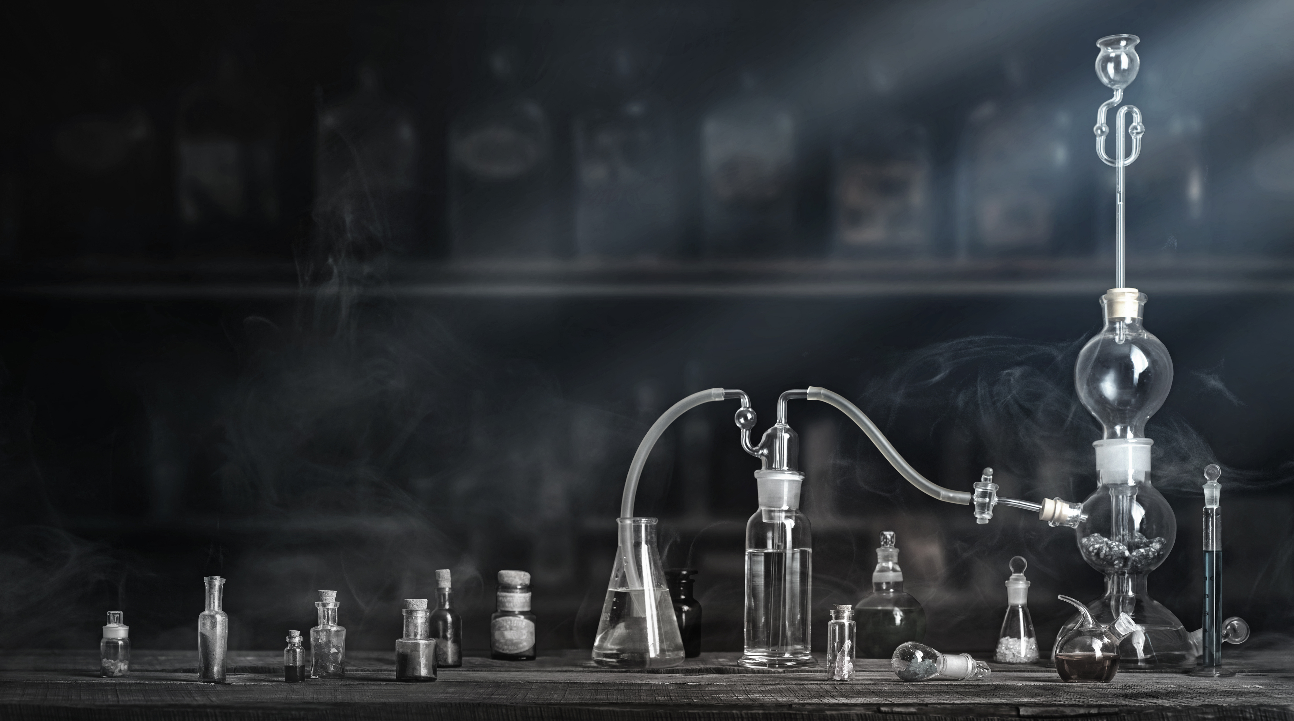 светещ монах