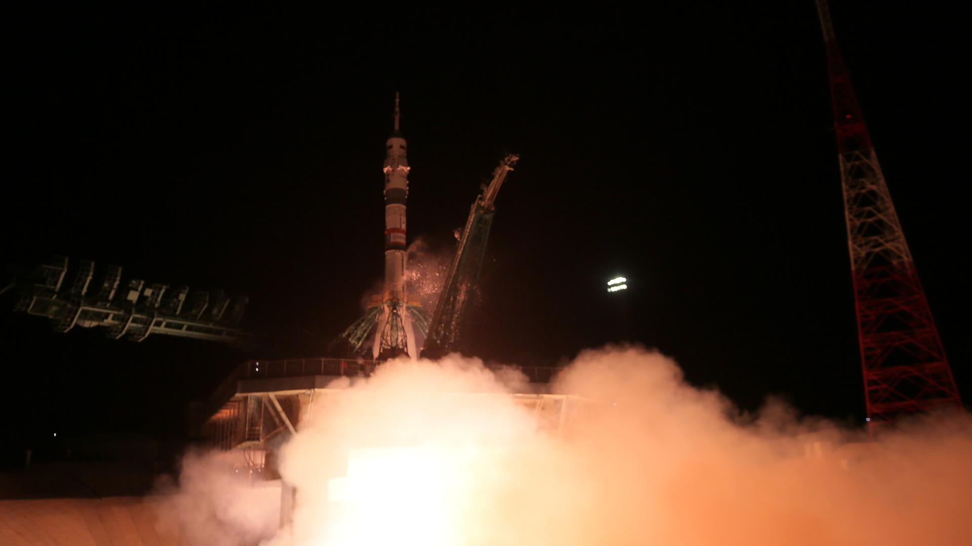 Русия изведе мистериозен обект в околоземна орбита което поражда опасения