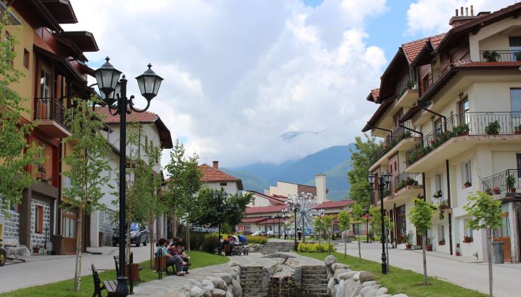 Банско - В ПРОМИШЛЕНИТЕ ЗОНИ: Банско прави нови улици!