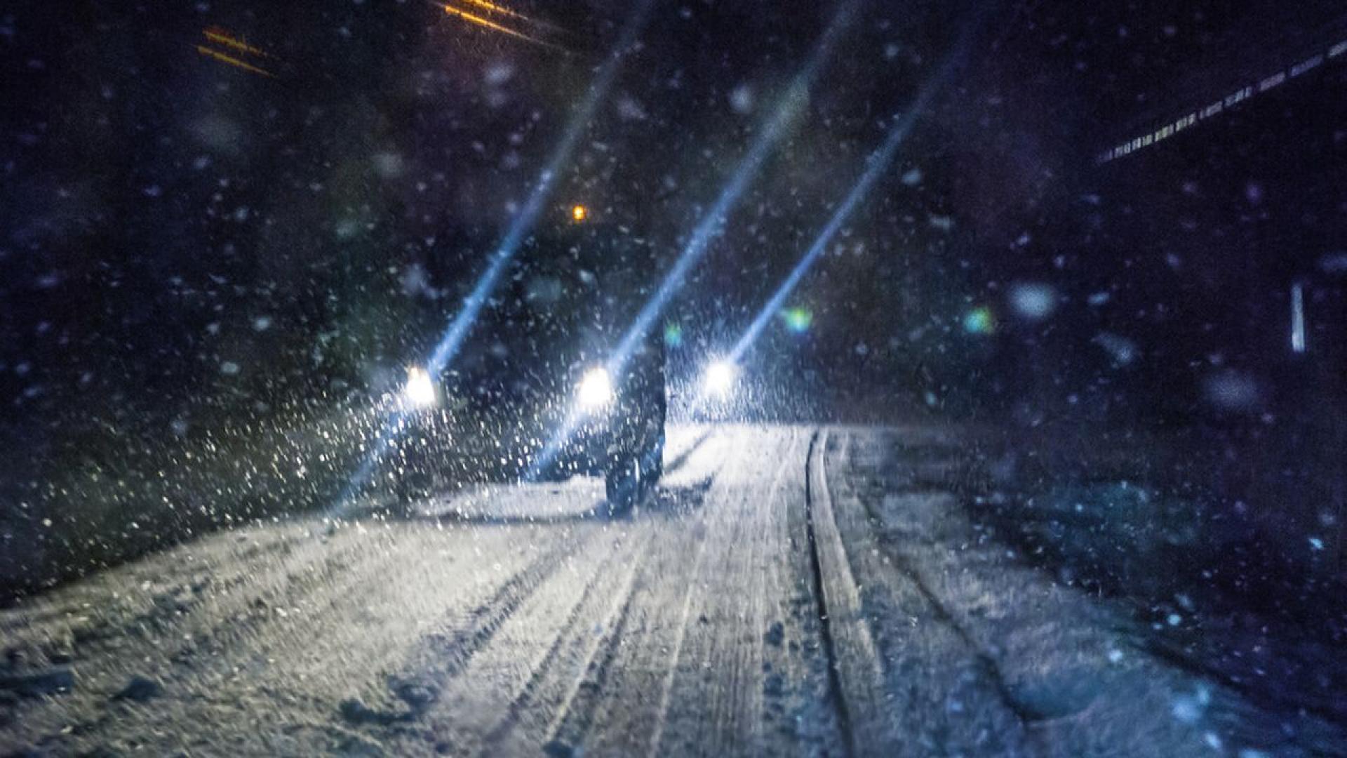 Катастрофа между три автомобила е станала на пътя Асеновград Смолян в участък