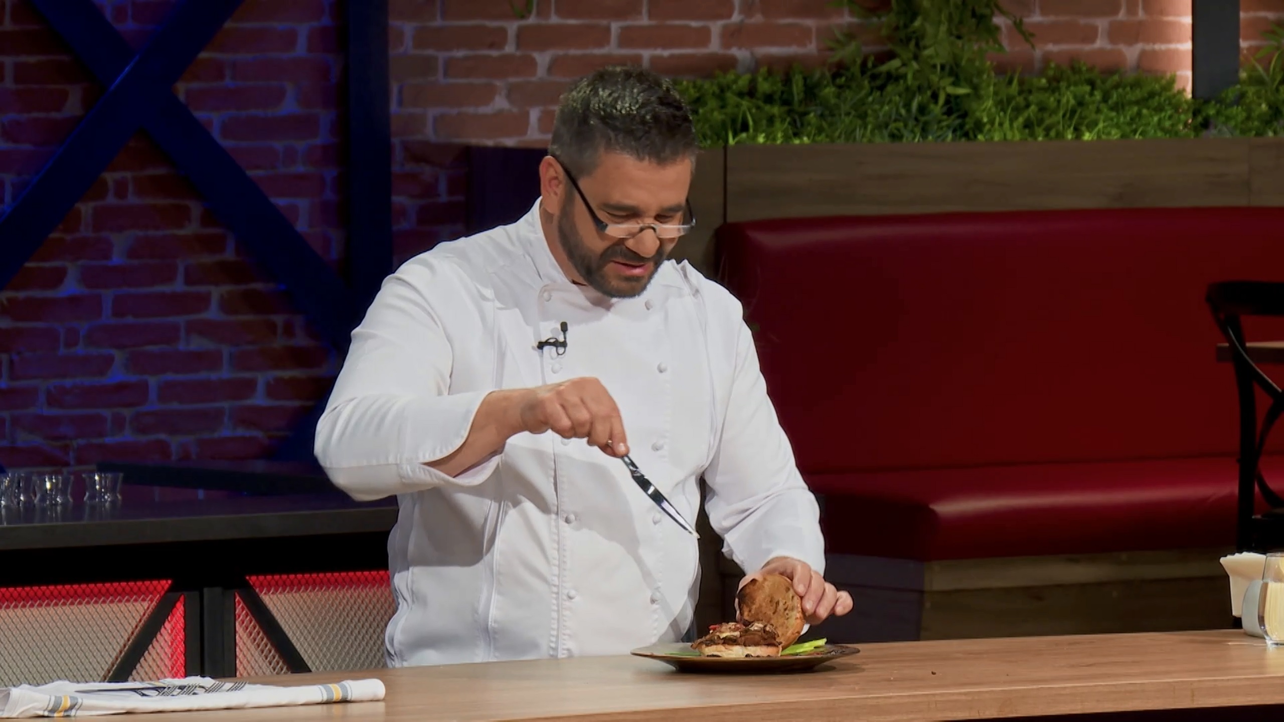 Шеф Ангелов