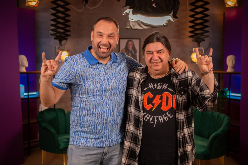 Новият епизод на “Капките Podcast среща своите зрители със Звезди