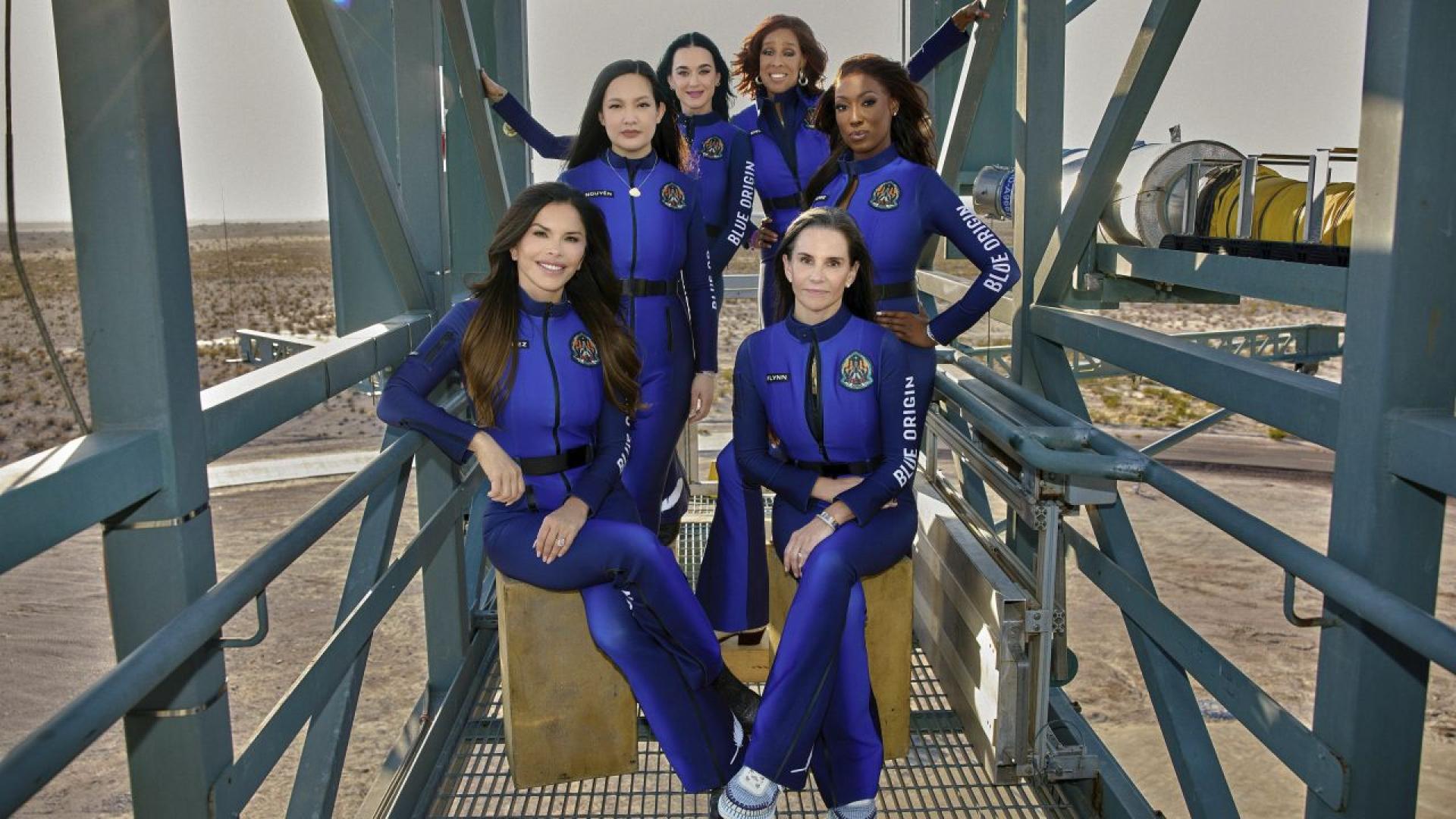 Ракетата New Shepard на Blue Origin се издигна в ясното