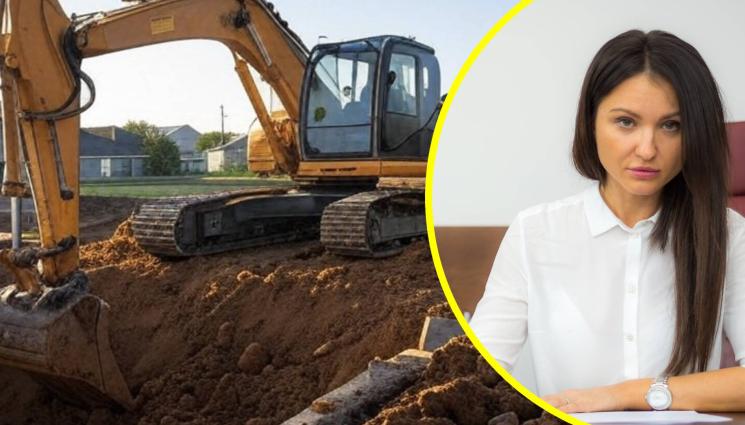 багер - УЖАС ВЪВ ВАРНА: Падна част от къща, фирма подкопала основите ѝ! (СНИМКА)