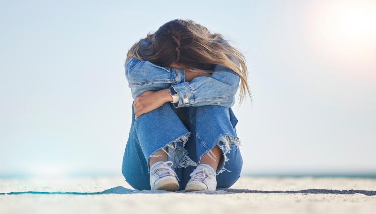 тъжна тъжно жена момиче - РАЗБИВАЧ НА ЖЕНСКИ СЪРЦА! Бразилска инфлуенсърка пропищя от БГ звезда