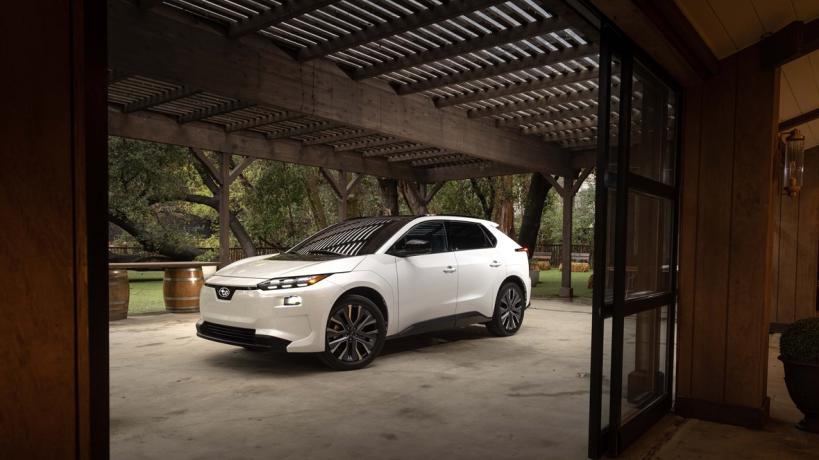 Subaru Solterra 2025