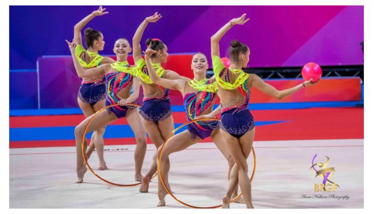 Ансамбъл по художествена гимнастика СК в Баку - Българките направиха подиум тренировка преди старта на ЕП по художествена гимнастика в Талин