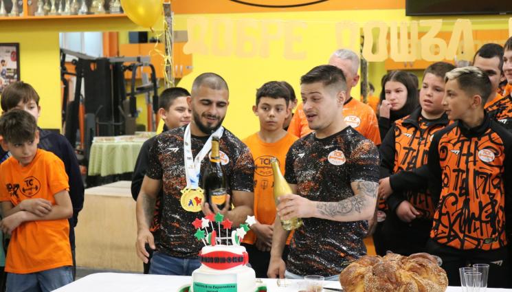 Ангел Русев - Русе посрещна подобаващо Ангел Русев