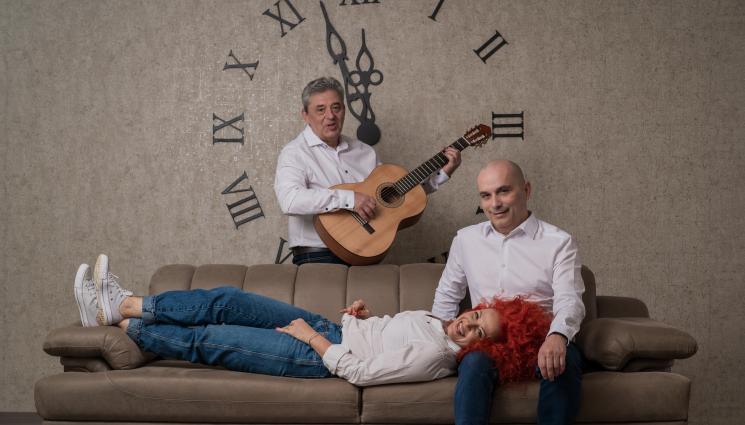 Тройка по никое време - Добродетели и религия в училище – да или не? (ВИДЕО)