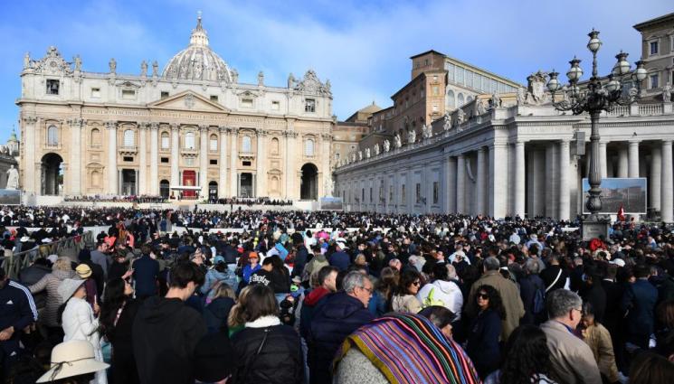 Папа Франциск - ПОСЛЕДНО СБОГОМ! Светът изпрати папа Франциск (ВИДЕО + СНИМКИ)