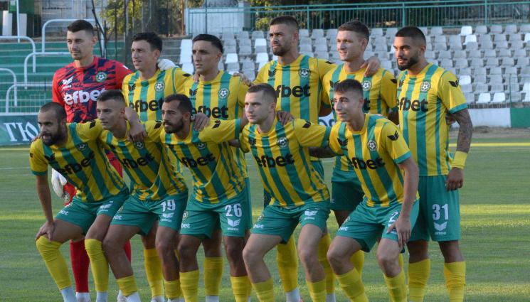 Добруджа - Грешна стъпка за лидера във Втора лига