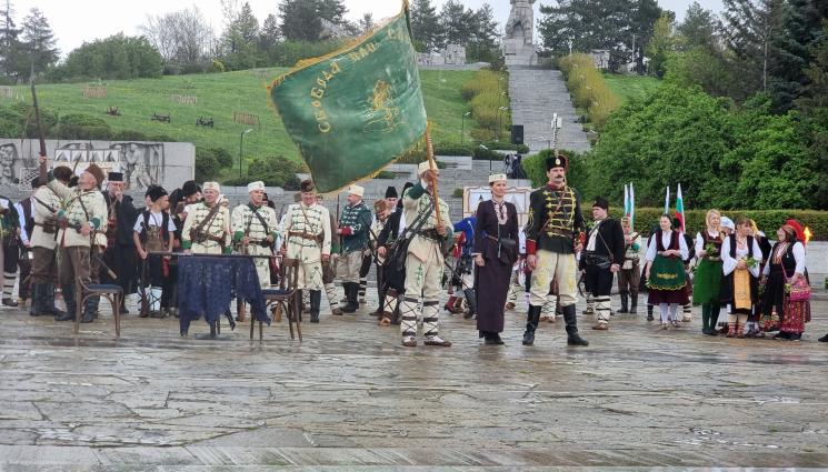 априлско въстание - Клуб “Традиция“ пресъздава Априлското въстание