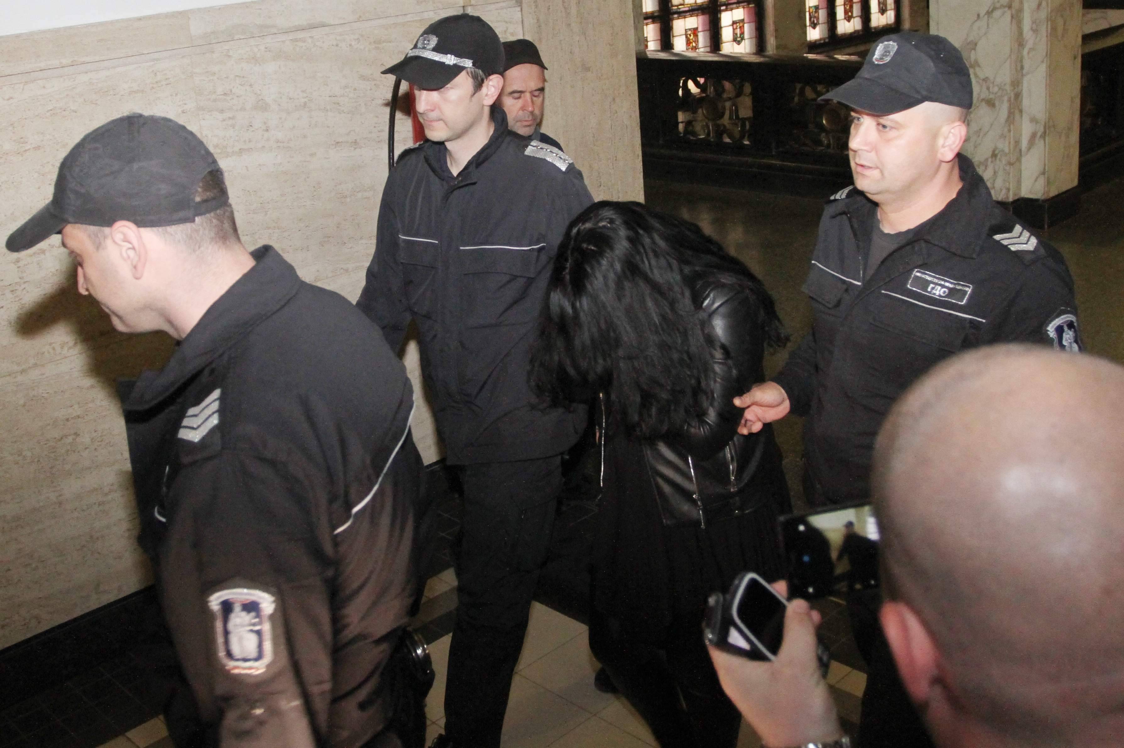 Адвокат Елица Буенова