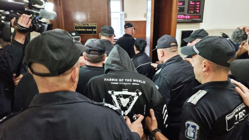 В Хасковския окръжен съд решава дали да остави в ареста