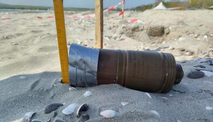 граната - Откриха бойна граната в Приморско! (СНИМКИ)