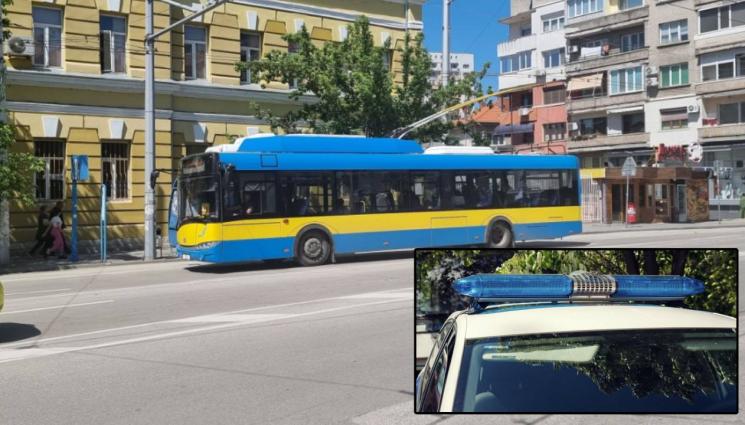 тролей - Възрастен пътник нападна шофьор на тролей!