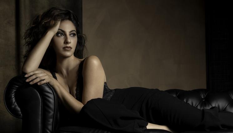 кубинка - Идва кубинката на Карерас и Доминго!