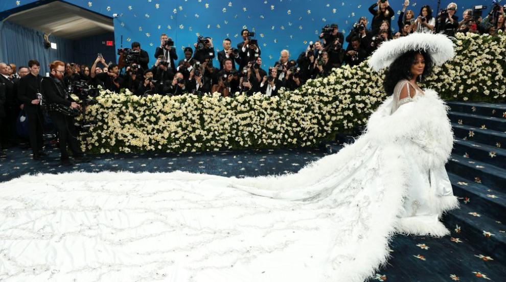 Мет Гала 2025: Най-запомнящите се визии от бала на годината (ГАЛЕРИЯ)