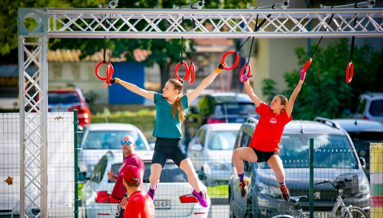 модерен петобой - В Пазарджик започнаха състезанията за Световната купа по модерен петобой