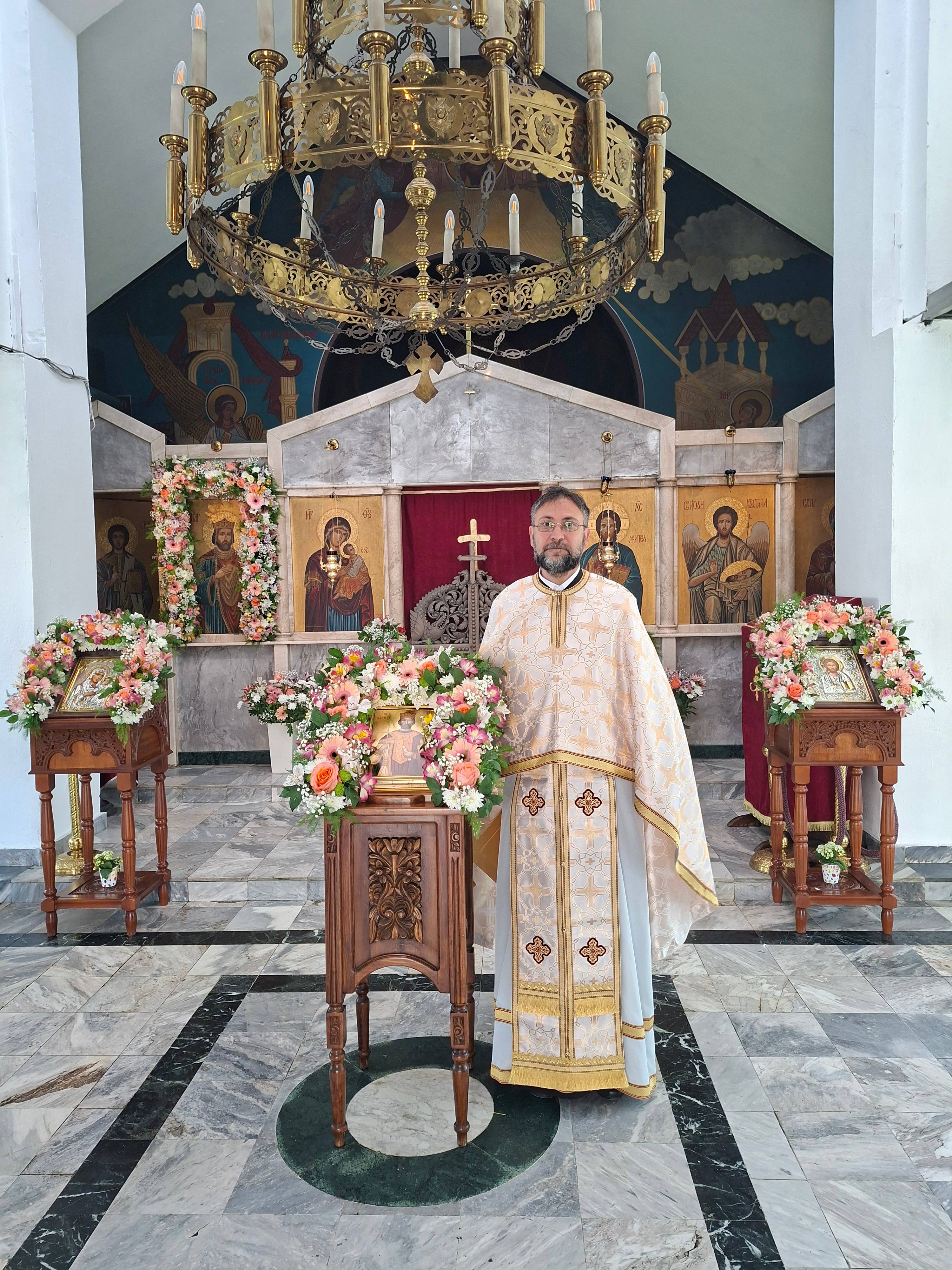 отец Димитър Кабуров