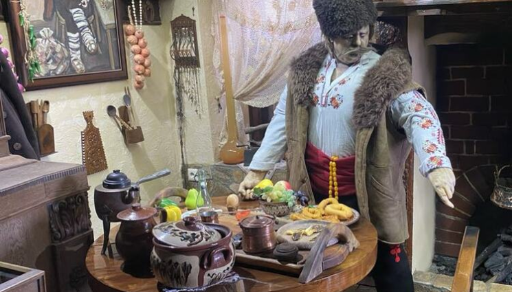 музей бай ганьо - ДО КАЗАНЛЪК И НАЗАД: Откриват Музей на Бай Ганьо