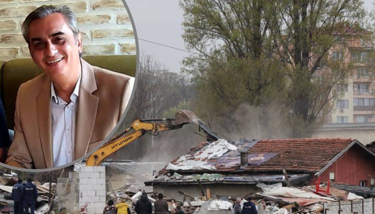 Цонко Цонев - Бившият кмет на Каварна Цонко Цонев пред 