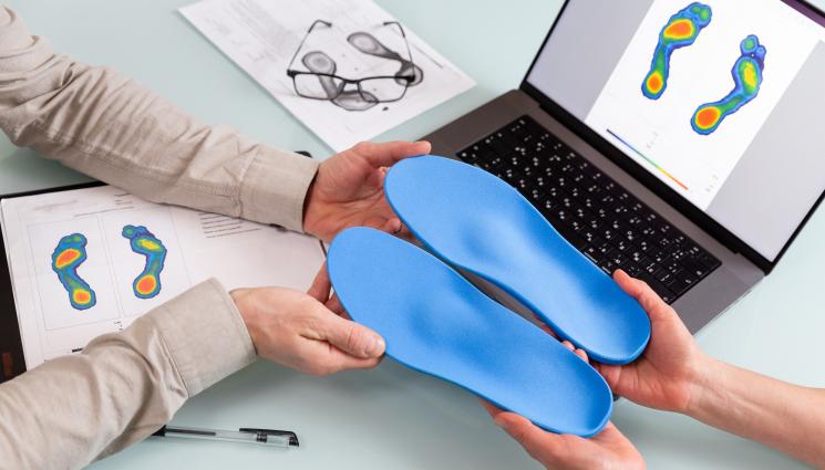 стелки за обувки - ЗЛАТНО ВРЕМЕ: Направиха стелки за откриване на деменция