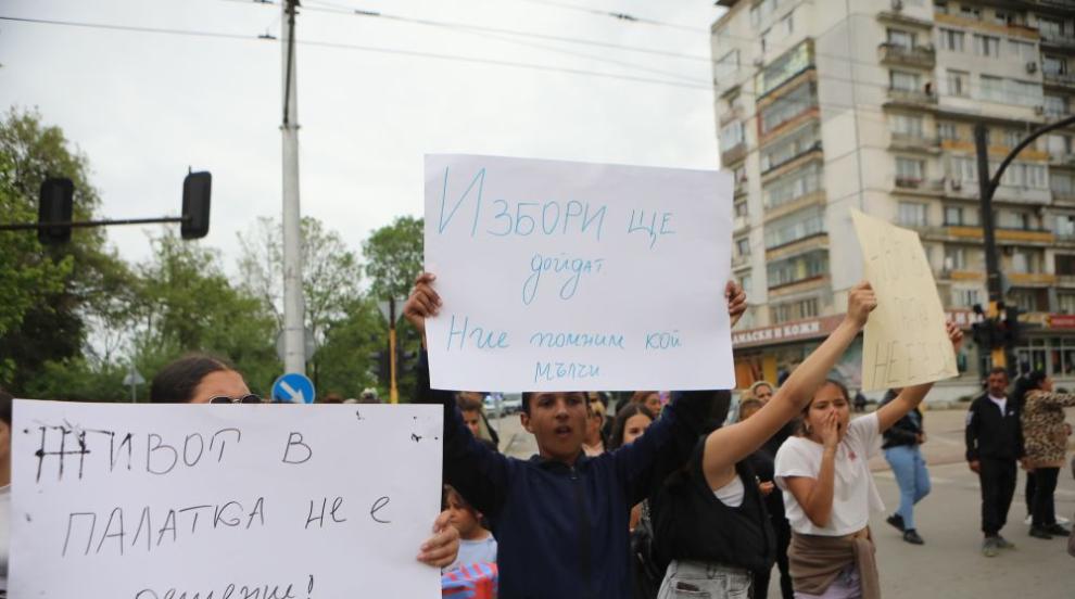Жители на „Захарна фабрика“ блокираха булевард „Сливница“