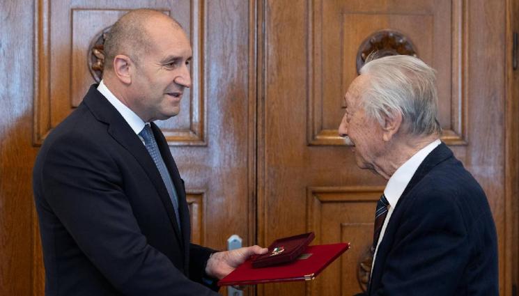 радевВетерани - Радев: Когато паметта за кръвопролитията изчезне, те неизбежно се повтарят