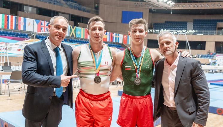 спортна гимнастика - Съмнения за апендицит спряха Валентина Георгиева за златото във Варна