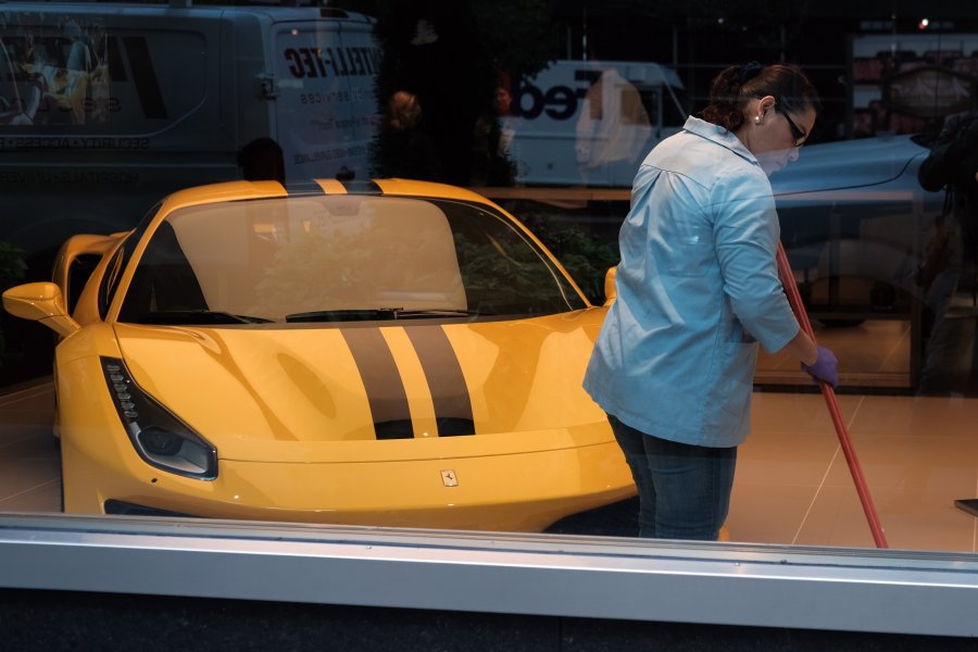 Ferrari 812 Superfast1