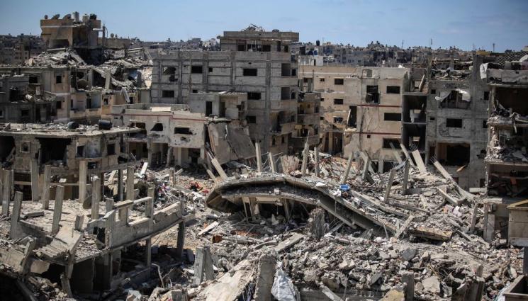 Газа - Израелски удар по училище в Газа уби най-малко десет души