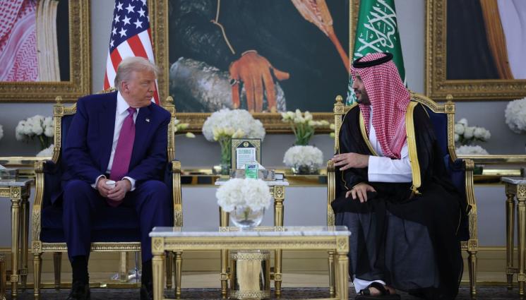 сащ АОЕ - САЩ подписаха оръжейна сделка за 142 млрд. долара със Саудитска Арабия