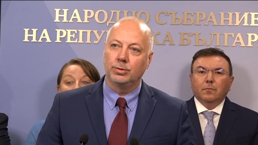 Премиерът и управителят на БНБ с позиция в подкрепа еврото