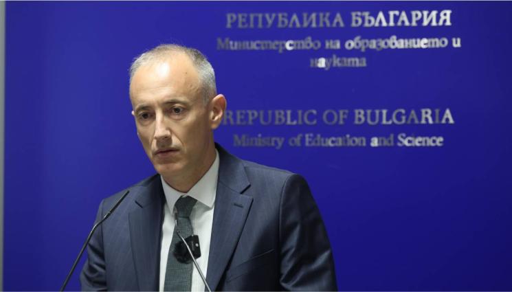 вълчев - Красимир Вълчев: Предметът „Религия“ няма да се изучава задължително