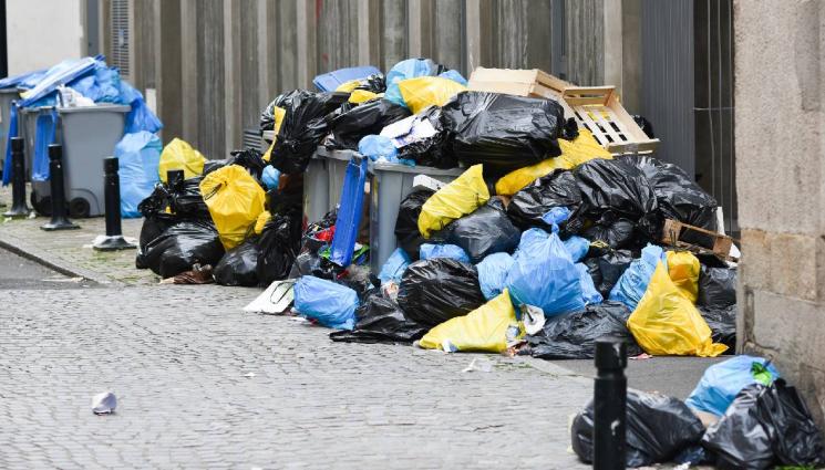 боклук - ДОКАТО ДЪЛЖИ 9 МИЛИОНА ЛЕВА: Столична община излезе с позиция за проблема с боклука