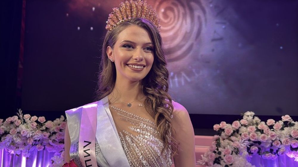 Царица Роза