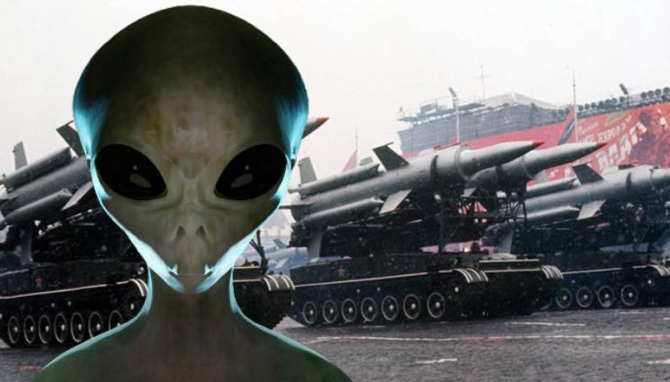 съветски ракети - НАШЕСТВИЕ ОТ ДРУГА ПЛАНЕТА: Летящи чинии свалят мигове!