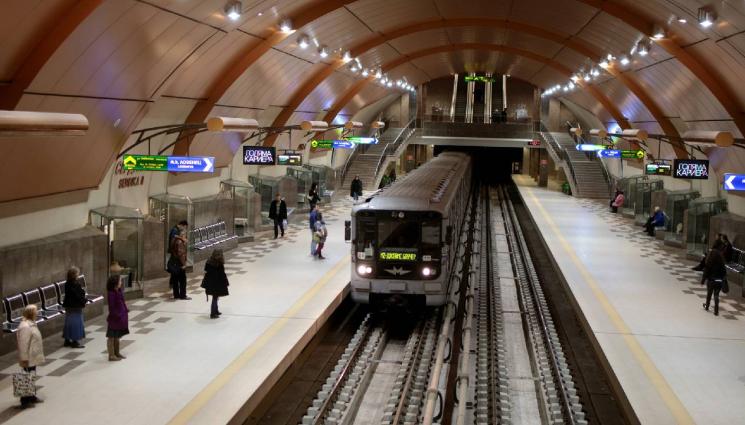 метро - След финала на „Като две капки вода“: Метрото ще работи до 01:30 часа