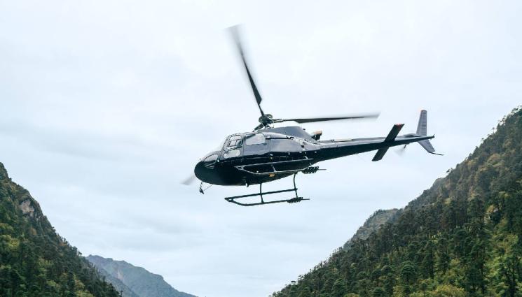 d - Хеликоптери с бизнесмени на борда се удариха във въздуха, няма оцелели! (СНИМКИ)