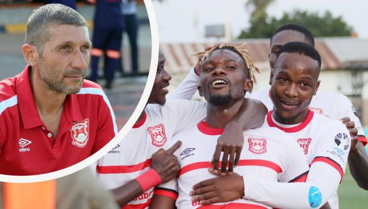 Футбол - ЧУДО! Роден треньор по футбол стана шампион в чужбина!