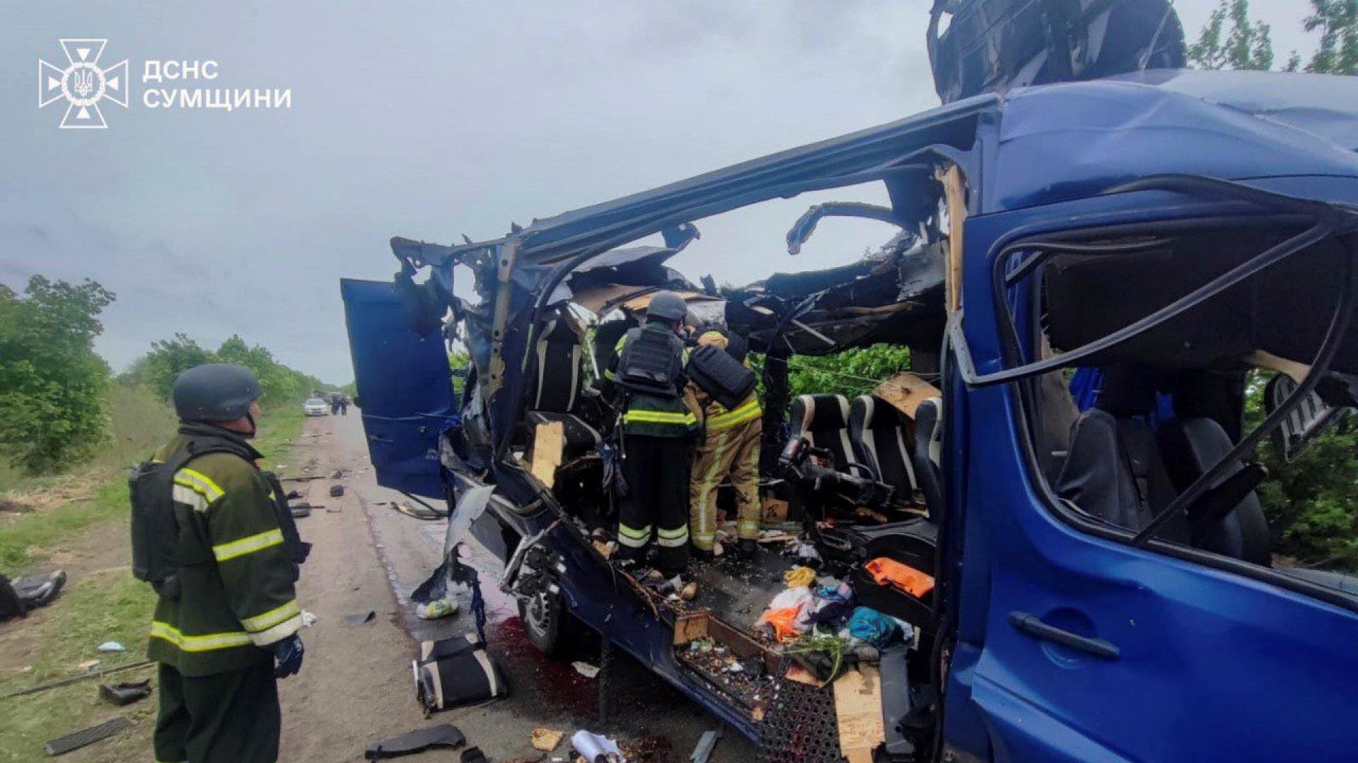 Украинските власти съобщиха днес че са започнали да евакуират жителите