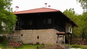 Къщата на баба Кали Арбанаси къща ремонт