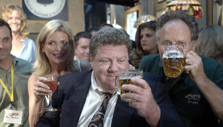 Джордж Уенд - Почина звездата от хитовия сериал „Бар Наздраве“ Джордж Уенд