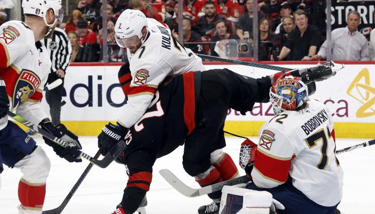 НХЛ - Флорида започна финалния плейоф в Източната конференция на НХЛ с категоричен успех в Северна Каролина