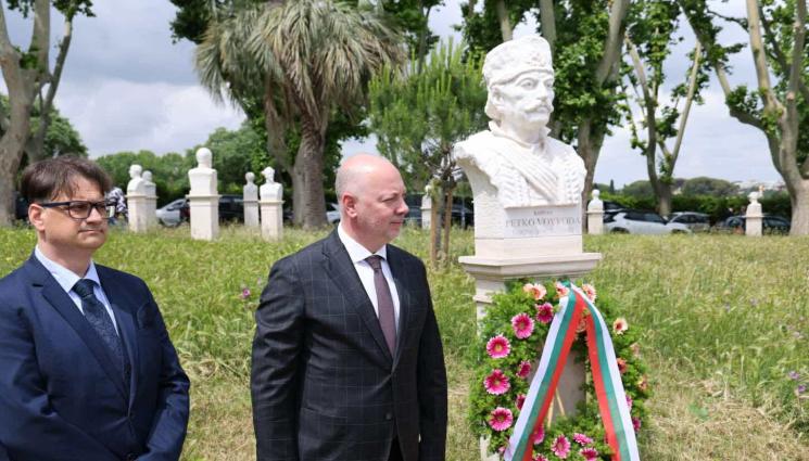 желязков - Желязков от Рим: 24 май ни кара да се чувстваме достойни, горди с нашата традиция и култура!