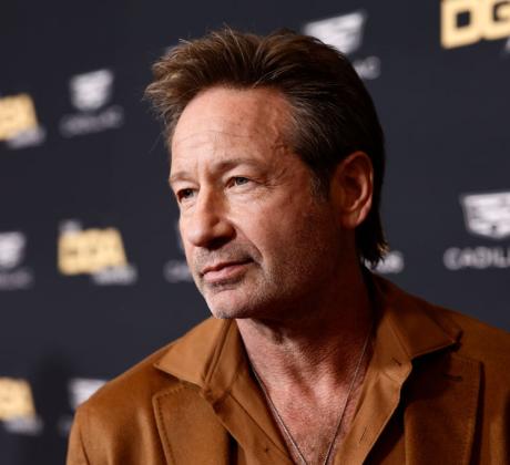 Холивудският актьор Дейвид Духовни познат на милиони фенове като агент