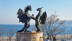 влюбени дракони Варна